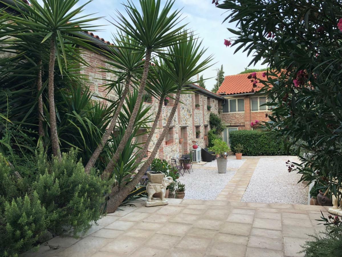 Domaine De La Tannerie Chambres D'Hotes Et Appartements Prades Exterior foto